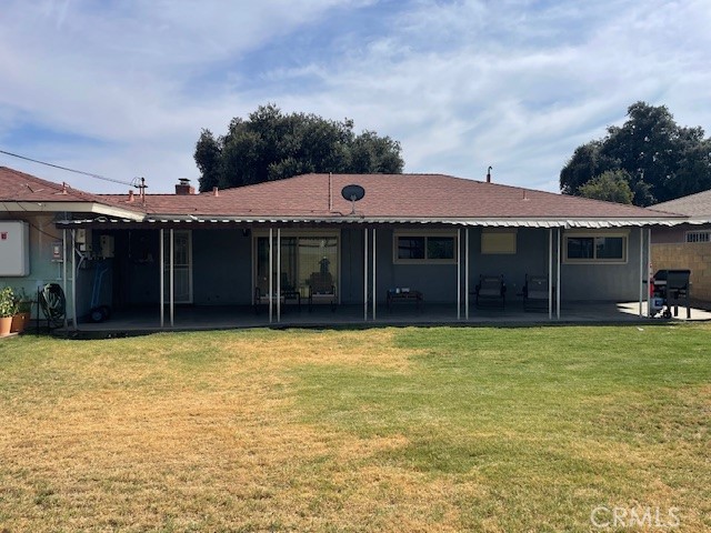 1014 E Jackson Street, Rialto CA: https://media.crmls.org/medias/d7e4a4e2-9f2c-4798-a4d0-081a6d54838d.jpg