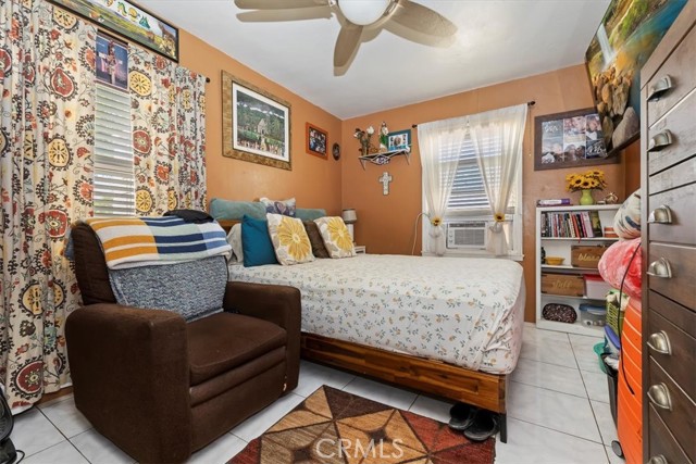 Image 14 of 33 For 6336 Jones Avenue