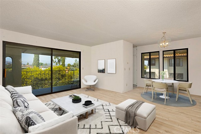 Detail Gallery Image 1 of 36 For 17607 Pomerado Rd #204,  San Diego,  CA 92128 - 2 Beds | 2 Baths