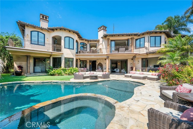215 S Poinsettia Avenue, Manhattan Beach CA: https://media.crmls.org/medias/d7e55ae4-bf27-45ca-b2e2-513f9b22af1c.jpg