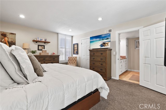 Detail Gallery Image 27 of 31 For 8482 Deepview Dr, Huntington Beach,  CA 92646 - 4 Beds | 3 Baths