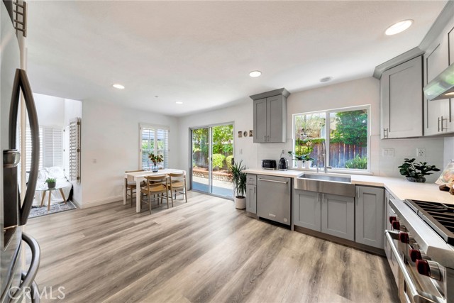 Detail Gallery Image 8 of 45 For 7 Plateau, Aliso Viejo,  CA 92656 - 3 Beds | 3 Baths