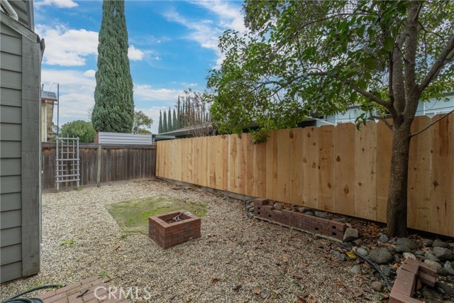 Detail Gallery Image 4 of 18 For 2375 Notre Dame Bld #9,  Chico,  CA 95928 - 1 Beds | 1 Baths