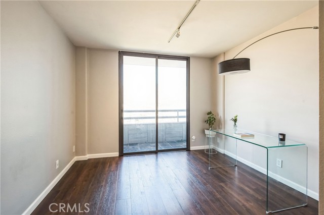 Detail Gallery Image 27 of 66 For 345 Pioneer Dr #1201,  Glendale,  CA 91203 - 2 Beds | 2 Baths