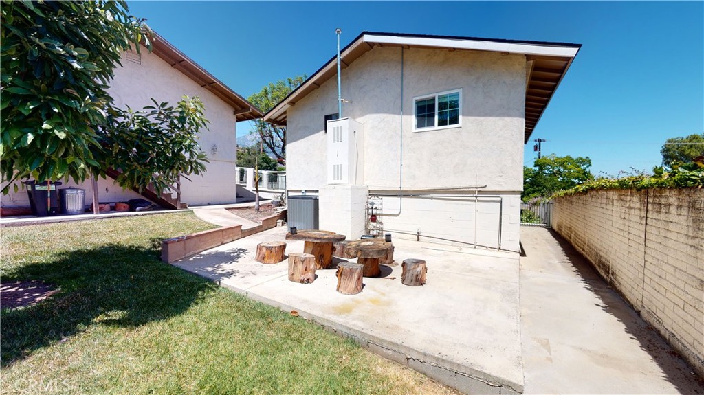 2495 Vista Drive