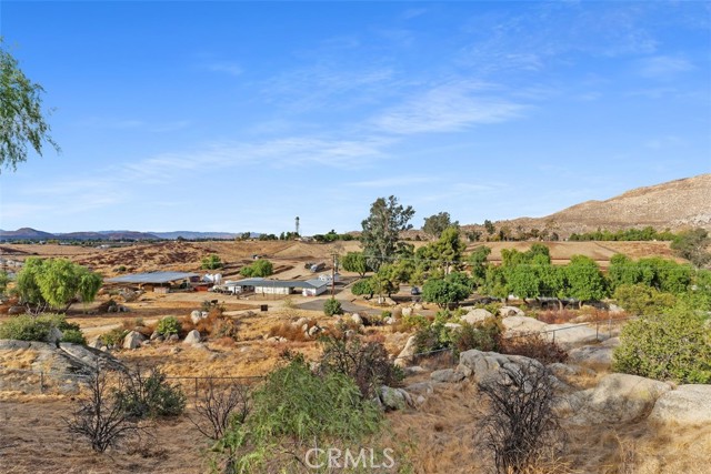 Detail Gallery Image 38 of 66 For 31120 Kelstar Rd, Hemet,  CA 92544 - 5 Beds | 2/1 Baths