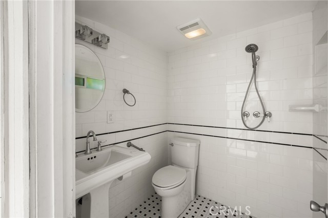 Detail Gallery Image 57 of 65 For 521 N Clementine St, Anaheim,  CA 92805 - 3 Beds | 3 Baths