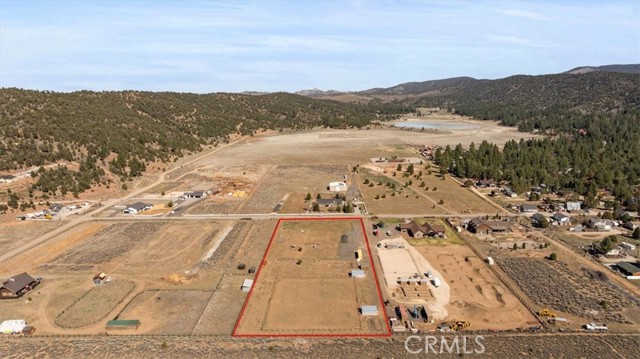 Detail Gallery Image 3 of 16 For 735 Cypress, Big Bear City,  CA 92314 - – Beds | – Baths