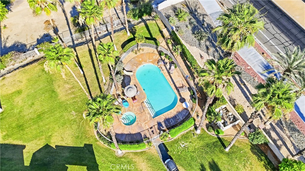 https://media.crmls.org/medias/d7e961bc-0bd4-4a73-8d2f-9f02a5867f9f.jpg?preset=X-Large