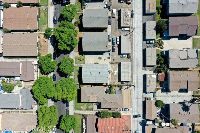 1714 Evergreen Street, Santa Ana CA: https://media.crmls.org/medias/d7e98290-da14-44d0-b3eb-754d7b876783.jpg