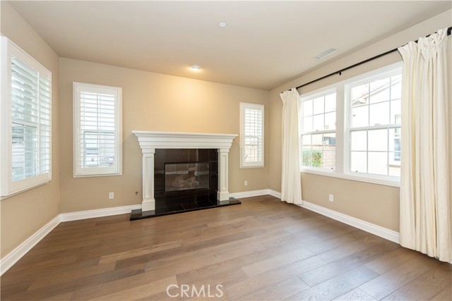 Detail Gallery Image 5 of 31 For 23 Breezes, Irvine,  CA 92620 - 4 Beds | 4/1 Baths