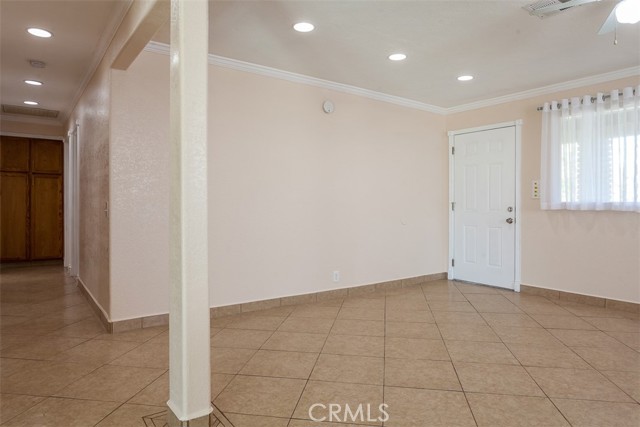 Detail Gallery Image 9 of 26 For 25807 Cherryhill Dr, Boron,  CA 93516 - 3 Beds | 2 Baths