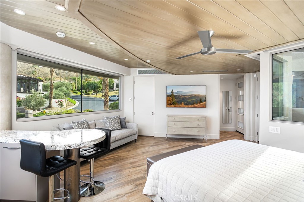 MLS #OC25241516 image #45