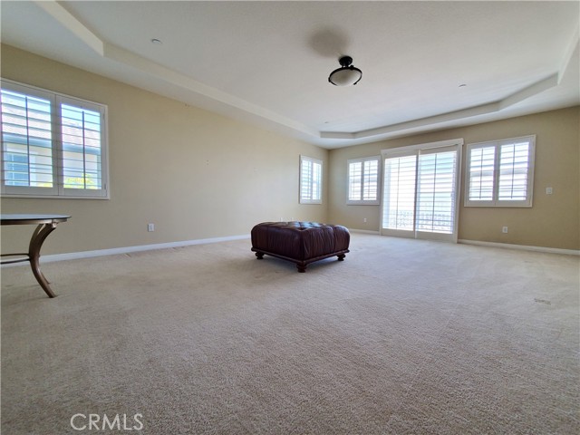 Detail Gallery Image 9 of 20 For 7398 Sanctuary Dr, Corona,  CA 92883 - 6 Beds | 5/1 Baths