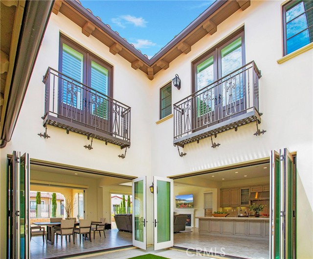 Detail Gallery Image 2 of 8 For 103 via Escorial, San Clemente,  CA 92672 - 4 Beds | 4/1 Baths
