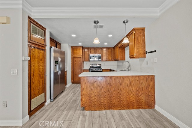 Detail Gallery Image 12 of 34 For 25118 Steinbeck, Stevenson Ranch,  CA 91381 - 3 Beds | 3 Baths