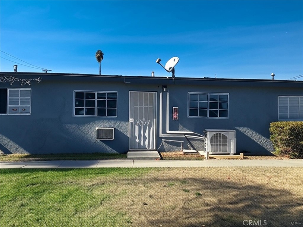 1365 Villa Street