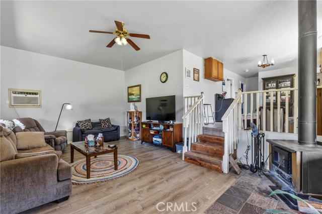 Detail Gallery Image 7 of 43 For 25 Oregon City Trl, Oroville,  CA 95965 - 1 Beds | 1 Baths