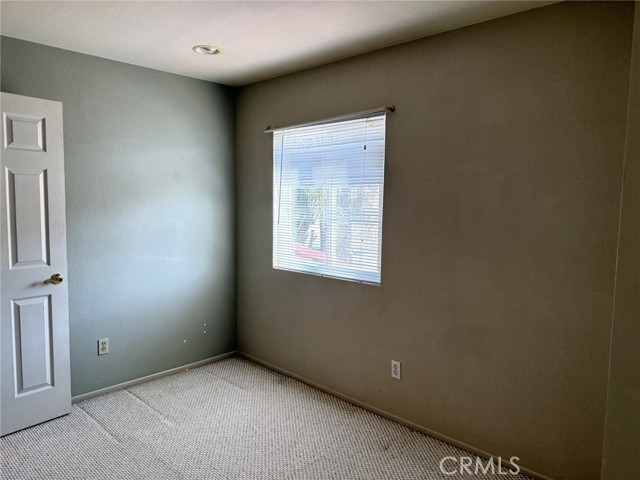 12112 Lasselle Street, Moreno Valley CA: https://media.crmls.org/medias/d7ed6195-5229-44fe-a3a3-ec46ef2b0fae.jpg