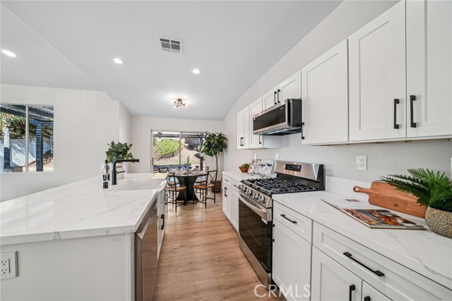 Detail Gallery Image 17 of 64 For 12842 Tilden, Rancho Cucamonga,  CA 91739 - 4 Beds | 2 Baths
