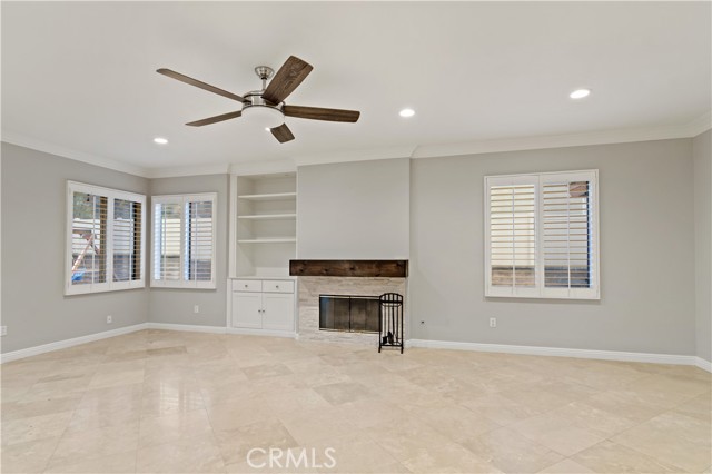 Detail Gallery Image 11 of 37 For 1472 Pinewood Dr, Corona,  CA 92881 - 3 Beds | 2/1 Baths