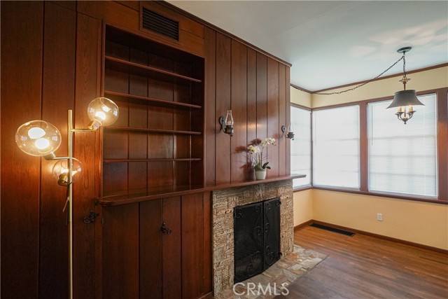 Detail Gallery Image 5 of 36 For 2038 H, Merced,  CA 95340 - 2 Beds | 2 Baths