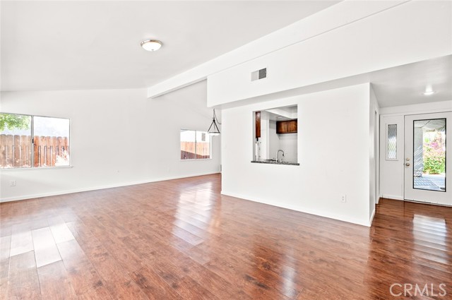 76796 Oklahoma Avenue, Palm Desert CA: https://media.crmls.org/medias/d7f0b462-4041-44fd-81a4-08955e9ef304.jpg