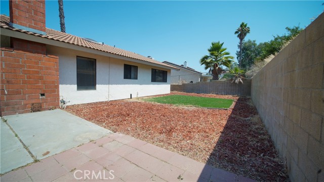 Detail Gallery Image 9 of 9 For 29320 Longhorn Dr, Canyon Lake,  CA 92587 - 3 Beds | 2 Baths