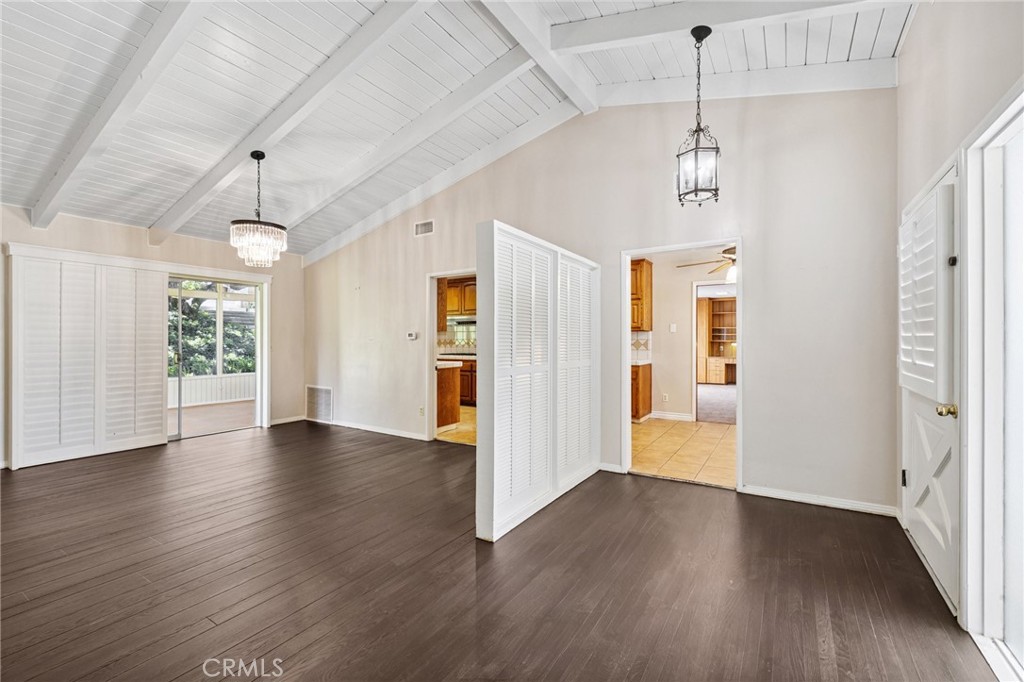 MLS #IV25152411 img 14