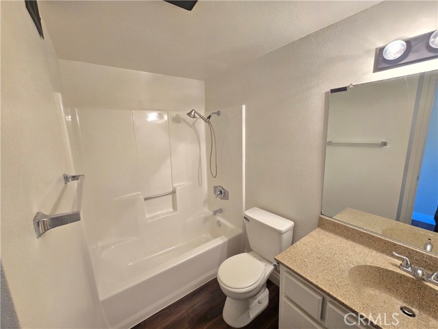 Detail Gallery Image 4 of 7 For 34162 Ruby Lantern St a,  Dana Point,  CA 92629 - 3 Beds | 3 Baths