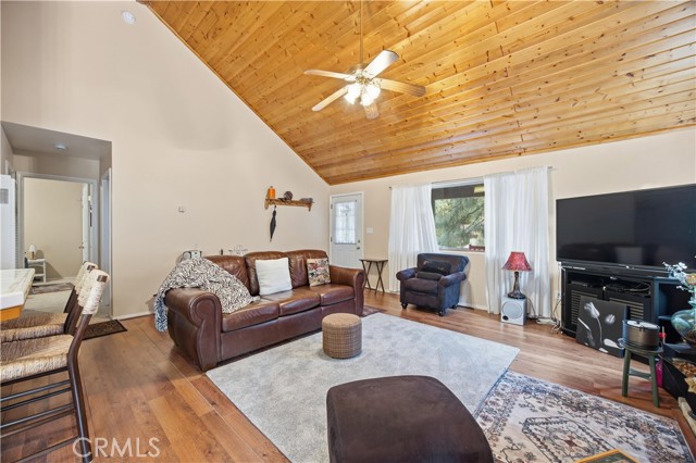 Detail Gallery Image 6 of 29 For 2525 Glacier Dr., –,  CA 93222 - 2 Beds | 2 Baths