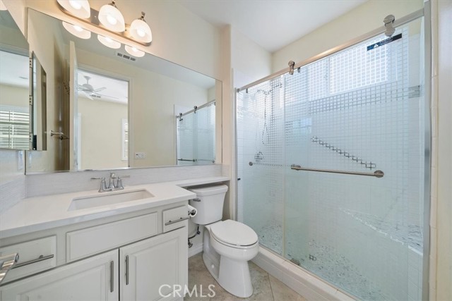 Detail Gallery Image 19 of 61 For 3094 Crystal Ridge Ln, Colton,  CA 92324 - 5 Beds | 5/1 Baths