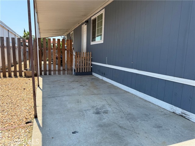 12700 Elliott Avenue, El Monte CA: https://media.crmls.org/medias/d7f39a2e-e27c-4b0a-a9b6-3b8c65cc256c.jpg