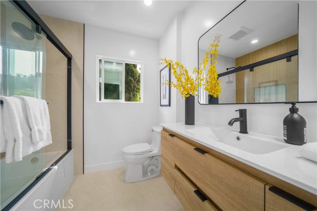 Detail Gallery Image 12 of 22 For 3181 Cadet Ct, Los Angeles,  CA 90068 - 3 Beds | 2 Baths