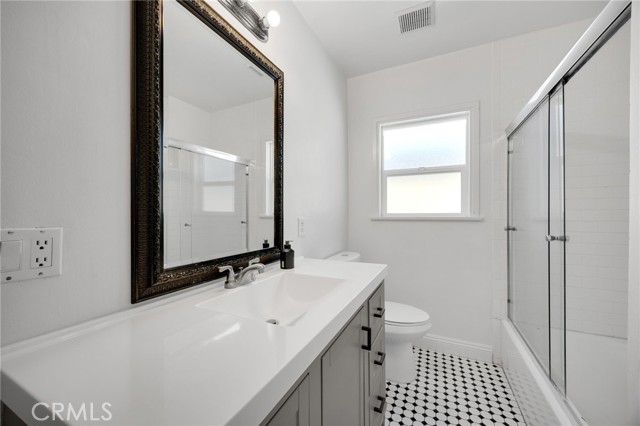 Detail Gallery Image 21 of 34 For 329 E 19th, Costa Mesa,  CA 92627 - 3 Beds | 1 Baths