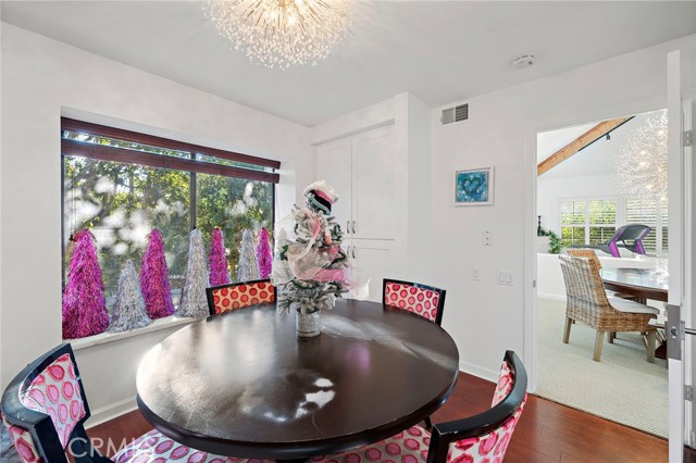 Detail Gallery Image 14 of 47 For 3 Sea Cove, Newport Beach,  CA 92660 - 2 Beds | 2 Baths