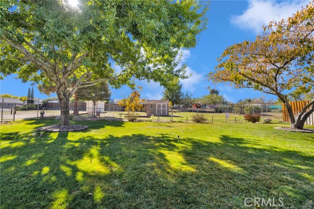 Detail Gallery Image 40 of 54 For 12718 Triple Tree Ter, Victorville,  CA 92392 - 3 Beds | 2 Baths