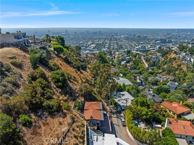 Front Image Thumbnail for CRSR25273900