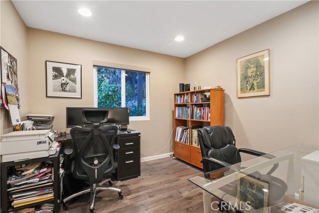 485 Wedgewood Court, Duarte CA: https://media.crmls.org/medias/d7f59c8e-f969-4786-8b87-d4644fbb2118.jpg