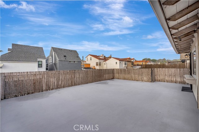 Detail Gallery Image 21 of 25 For 605 20th St #C,  Huntington Beach,  CA 92648 - 2 Beds | 1/1 Baths