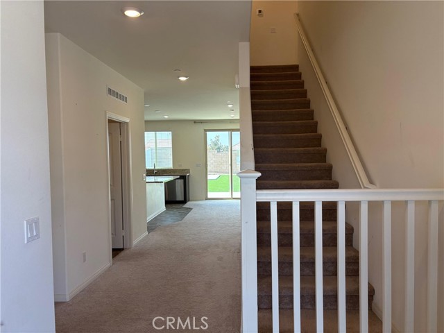 6598 Smith Rock Court, Jurupa Valley CA: https://media.crmls.org/medias/d7f76acc-bbdd-4b0b-ac9d-a2252a5d084a.jpg