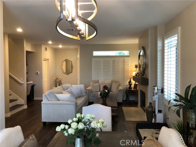 Detail Gallery Image 11 of 29 For 25530 Hemingway, Stevenson Ranch,  CA 91381 - 3 Beds | 3 Baths