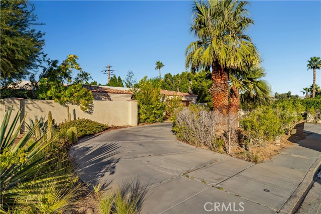 Detail Gallery Image 2 of 26 For 1820 E Racquet Club, Palm Springs,  CA 92262 - 3 Beds | 2 Baths