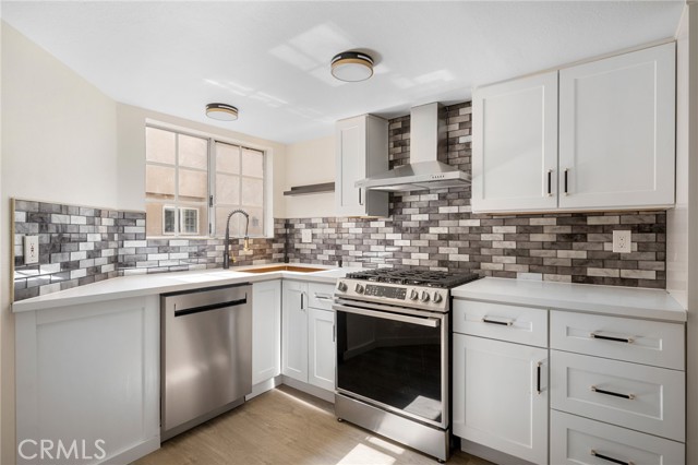 Detail Gallery Image 14 of 29 For 537 N Adams St #207,  Glendale,  CA 91206 - 2 Beds | 2/1 Baths