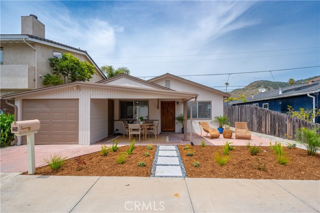 214 Placentia Avenue, Pismo Beach CA: https://media.crmls.org/medias/d7f9fcd0-a830-4369-af4c-de6d7e1ca47e.jpg