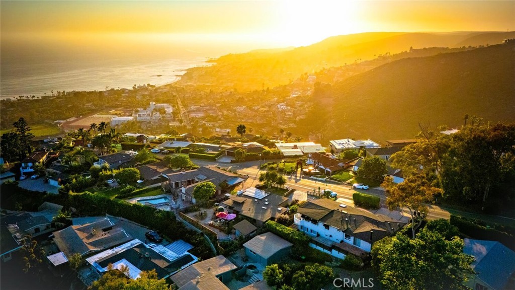 https://media.crmls.org/medias/d7fa3e81-9e99-4be1-b835-781ddc5acaf6.jpg?preset=X-Large