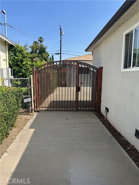Detail Gallery Image 17 of 17 For 14727 Albers St, Sherman Oaks,  CA 91411 - 3 Beds | 2 Baths