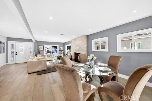 Detail Gallery Image 8 of 27 For 4761 W 141st, Hawthorne,  CA 90250 - 4 Beds | 3 Baths