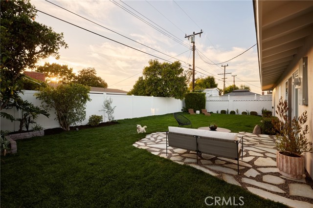 Detail Gallery Image 27 of 31 For 2957 Royal Palm Dr, Costa Mesa,  CA 92626 - 3 Beds | 2 Baths