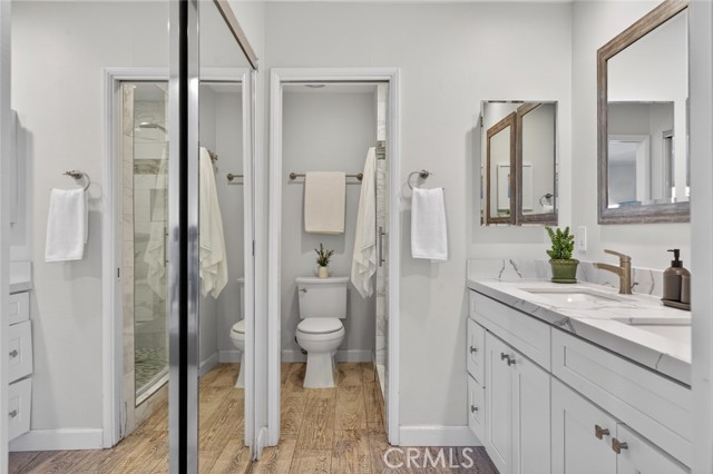 Detail Gallery Image 24 of 33 For 1074 Buckingham, Newport Beach,  CA 92660 - 2 Beds | 2/1 Baths
